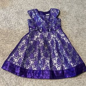 Girls fancy party dress